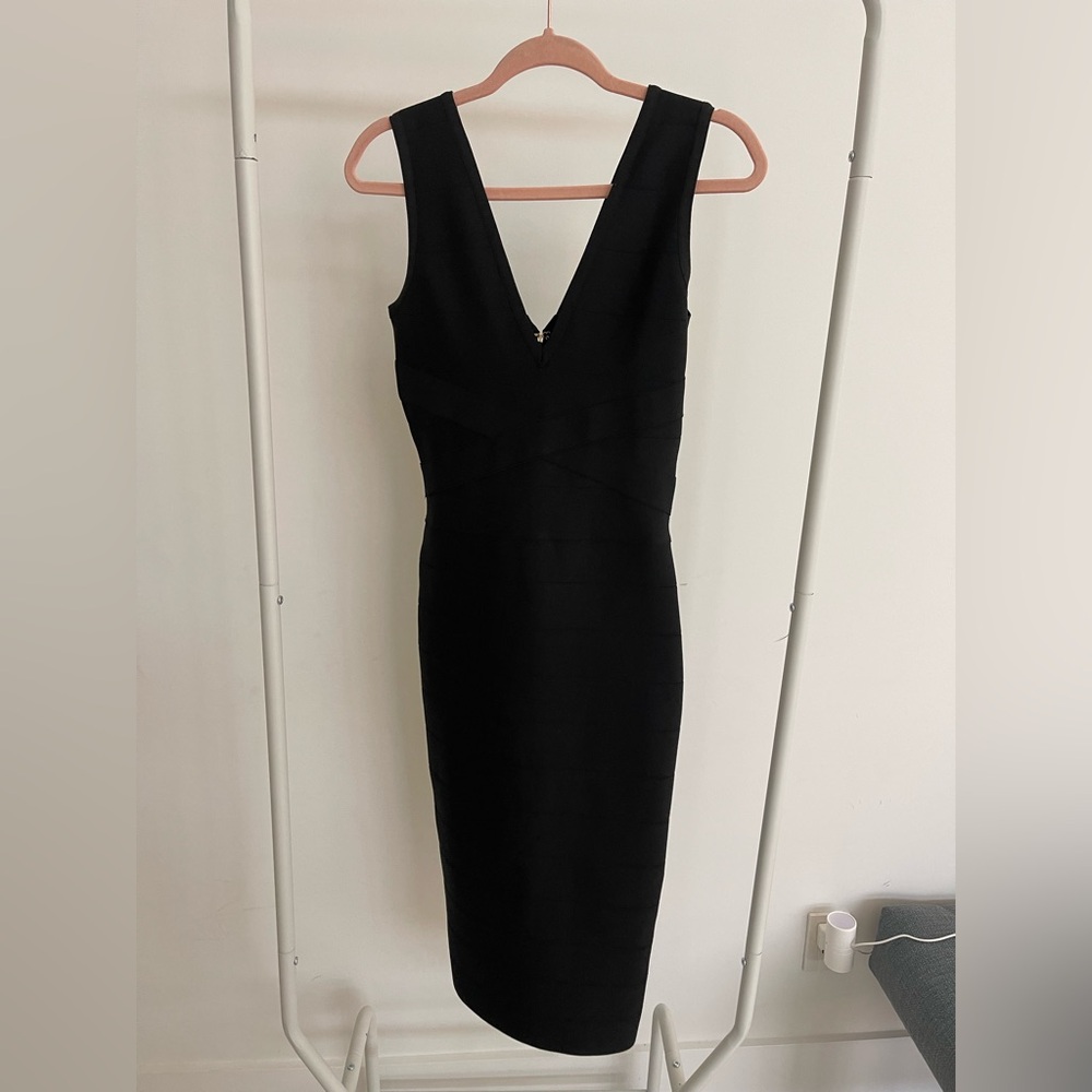 bebe Black V-Neck Midi Dress